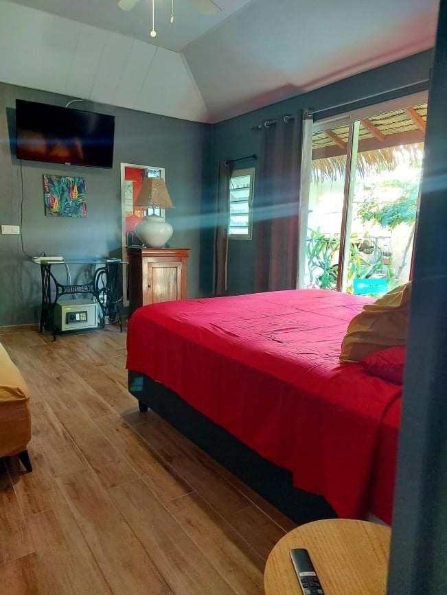 Tokerau Tahiti Hotel Pirae Bagian luar foto